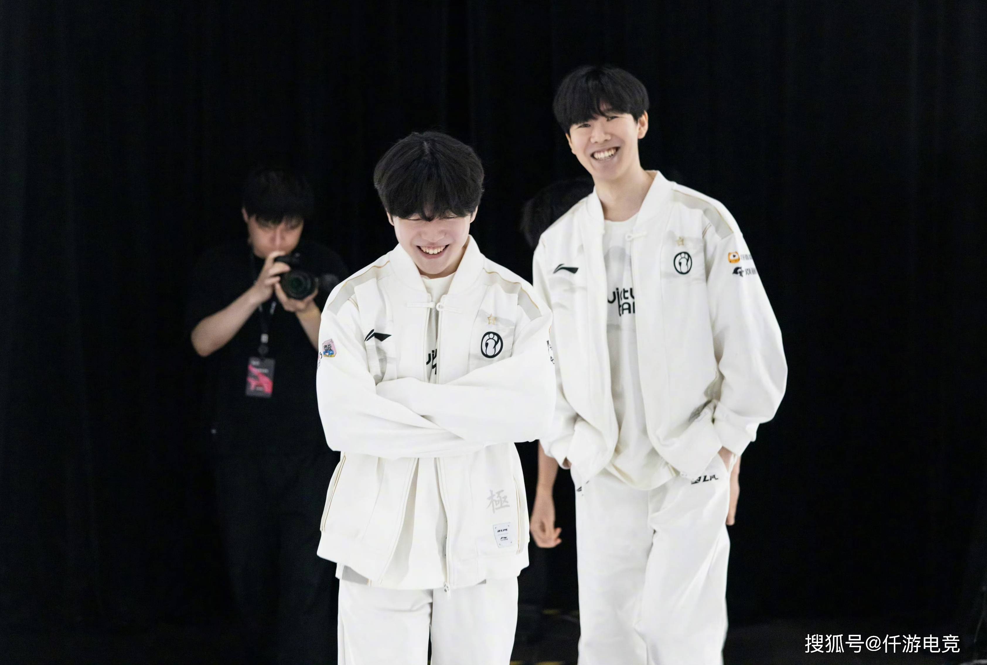 主教练对形 主教练对形