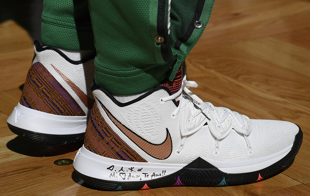 国政府颁发 国政府颁发